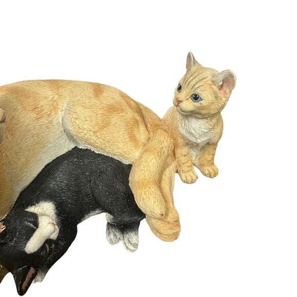 Lenox CATNAP CUDDLE Kittens & Mother Cat Sculpture Figurine 2005 Vintage 10" L - Picture 3 of 9